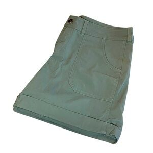 North Face Quick Dry Mid Rise Green Shorts Women’s Size 8 Stretch Outdoor Hiking